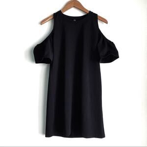 Design Lab by Lord and Taylor cold shoulder style dress ruffle sleeves